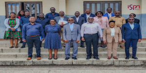 EMBAIXADOR DA REPÚBLICA DO ZIMBABWE ACREDITADO EM ANGOLA VISITA O ISP-MOXICO